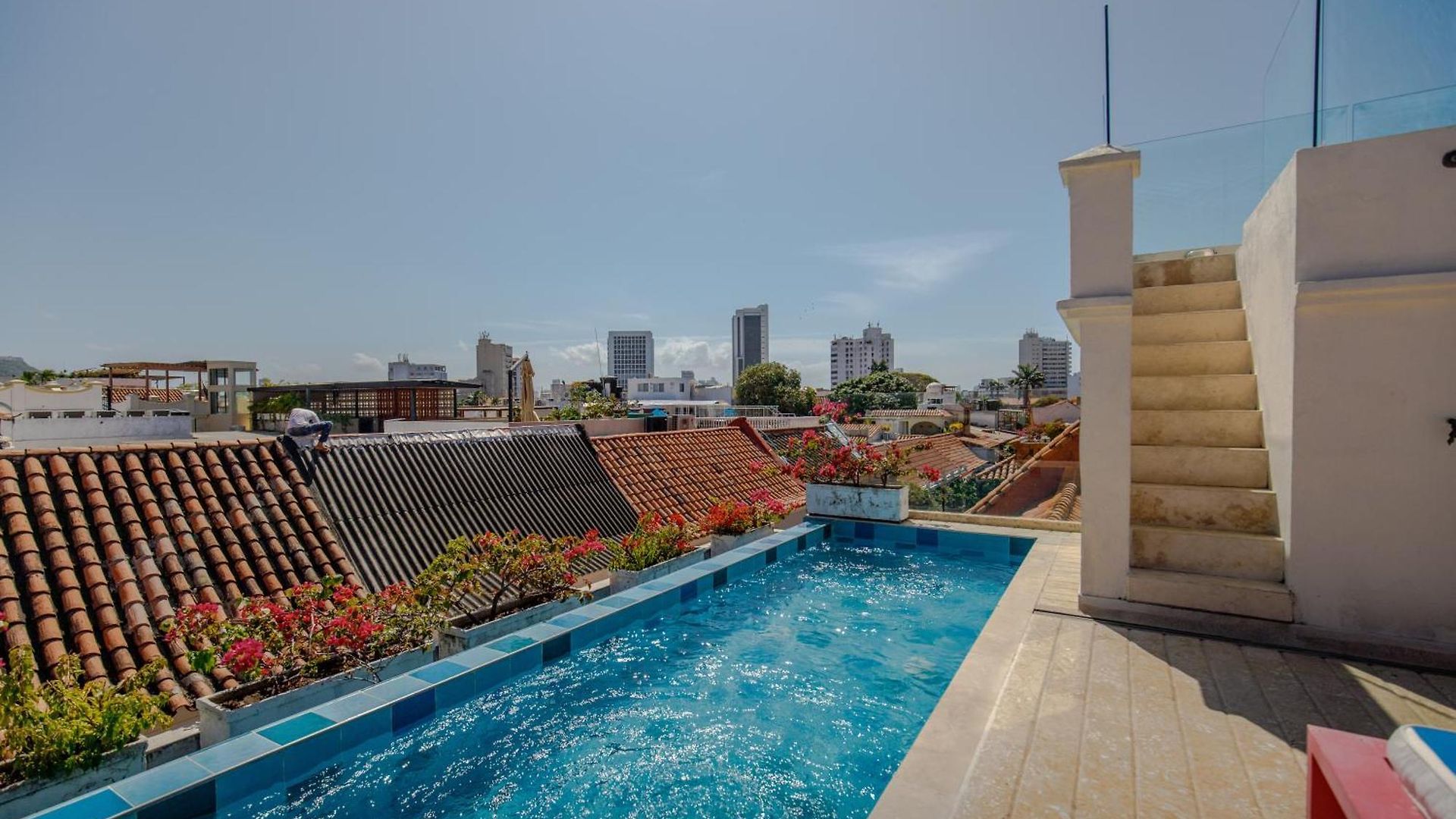 Villa Casa Stella - Authentic Luxury Rooftop Pool