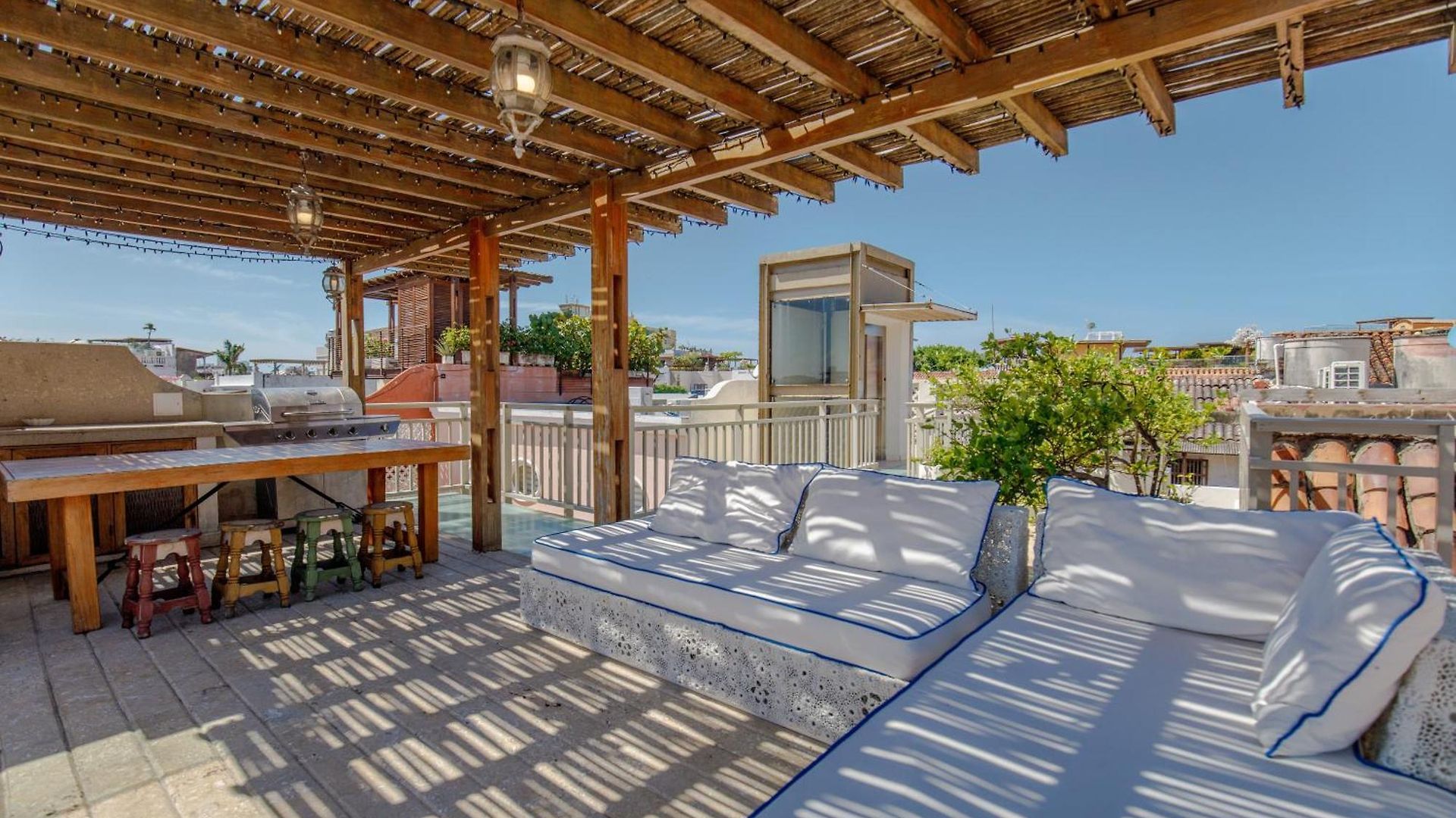 Villa Casa Stella - Authentic Luxury Rooftop Pool *