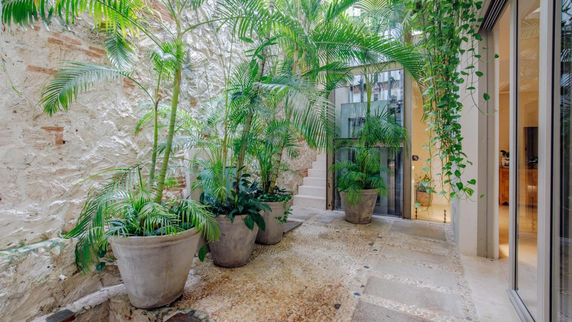 Villa Casa Stella - Authentic Luxury Rooftop Pool *