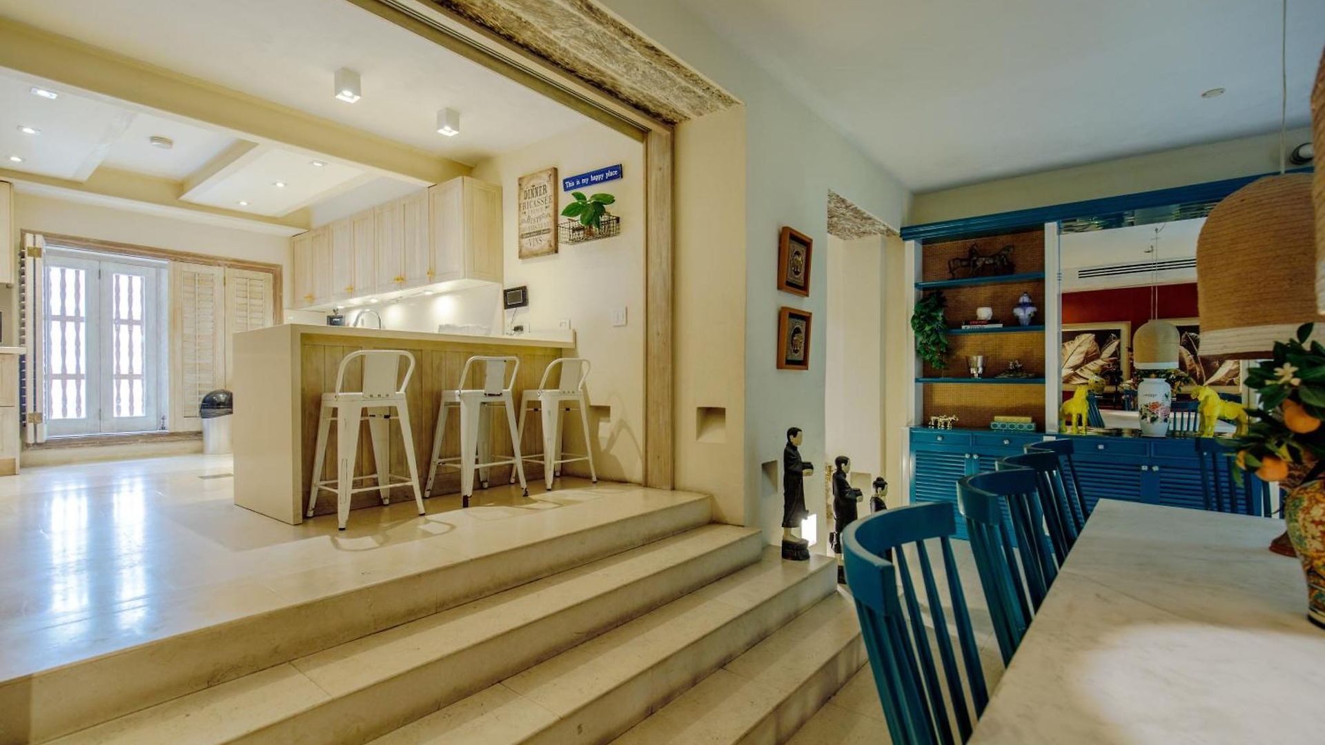 Casa Stella - Authentic Luxury Rooftop Pool Villa