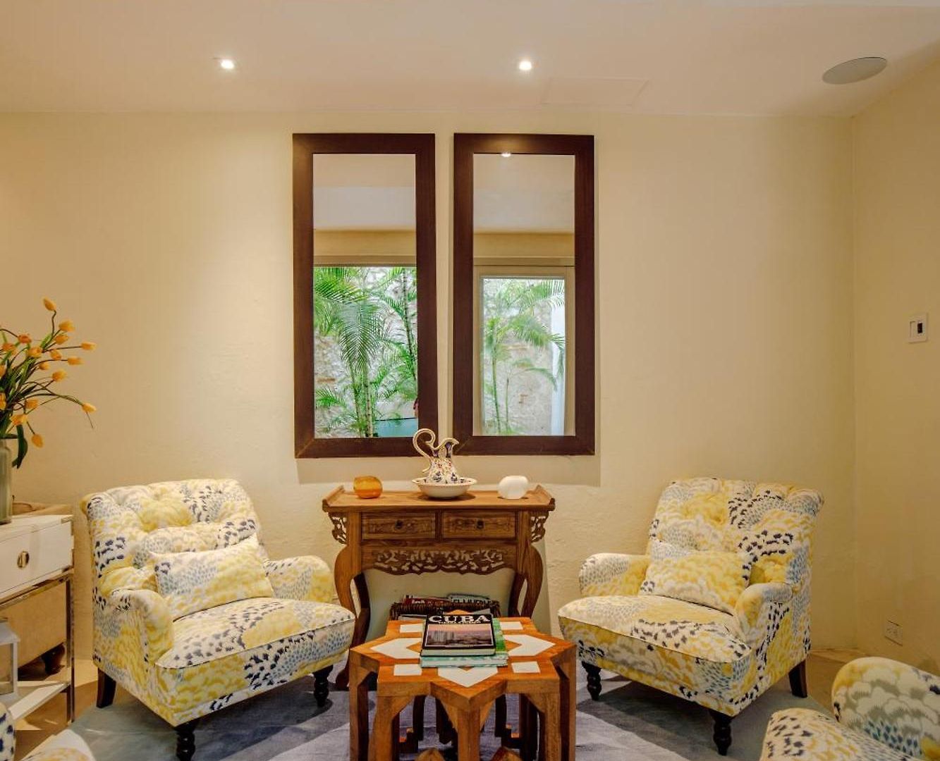 Casa Stella - Authentic Luxury Rooftop Pool Villa *