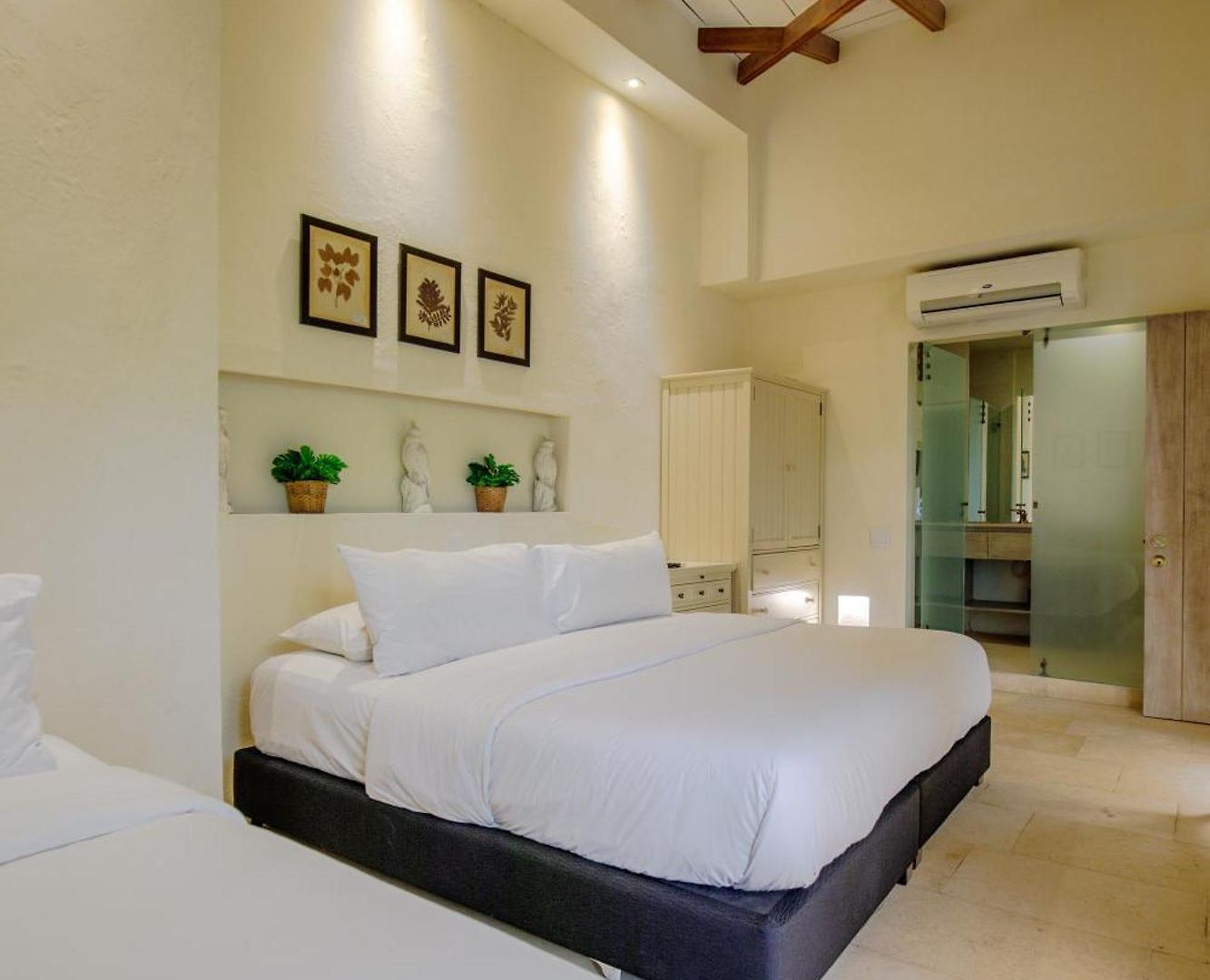 Casa Stella - Authentic Luxury Rooftop Pool * Cartagena