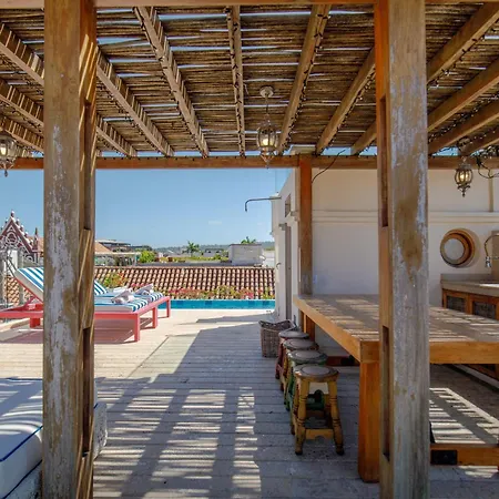 Casa Stella - Authentic Luxury Rooftop Pool Cartagena