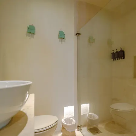 Casa Stella - Authentic Luxury Rooftop Pool