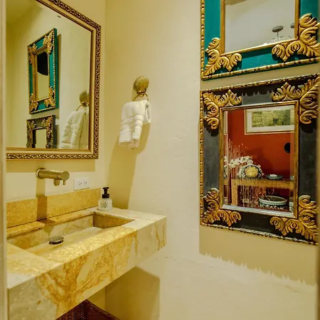 Casa Stella - Authentic Luxury Rooftop Pool *