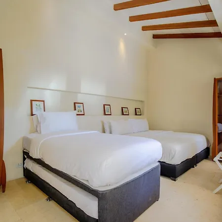 Casa Stella - Authentic Luxury Rooftop Pool * Cartagena