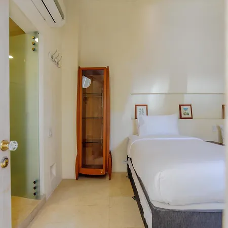 Casa Stella - Authentic Luxury Rooftop Pool