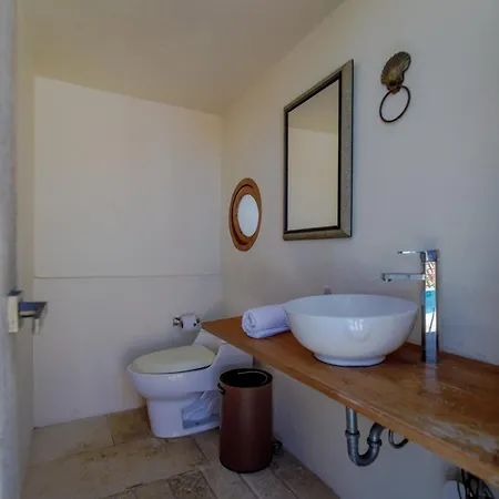 Casa Stella - Authentic Luxury Rooftop Pool Cartagena
