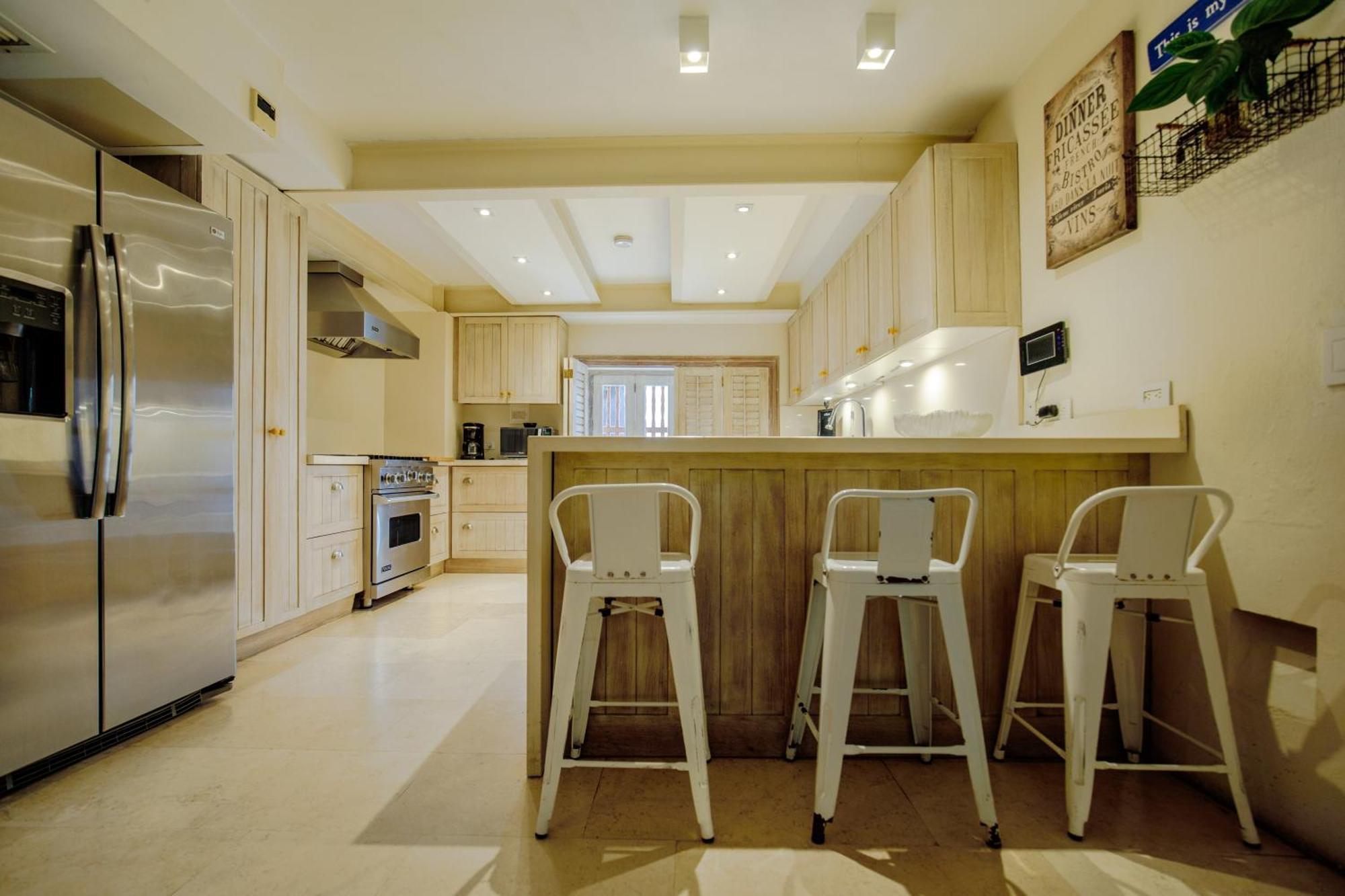 Casa Stella - Authentic Luxury Rooftop Pool Cartagena